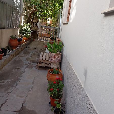 Katerina'S Apartment Epidaurus Esterno foto